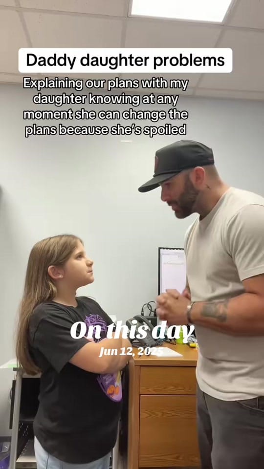 Post 4 by itsjordanfromtiktok on TikTok (video)