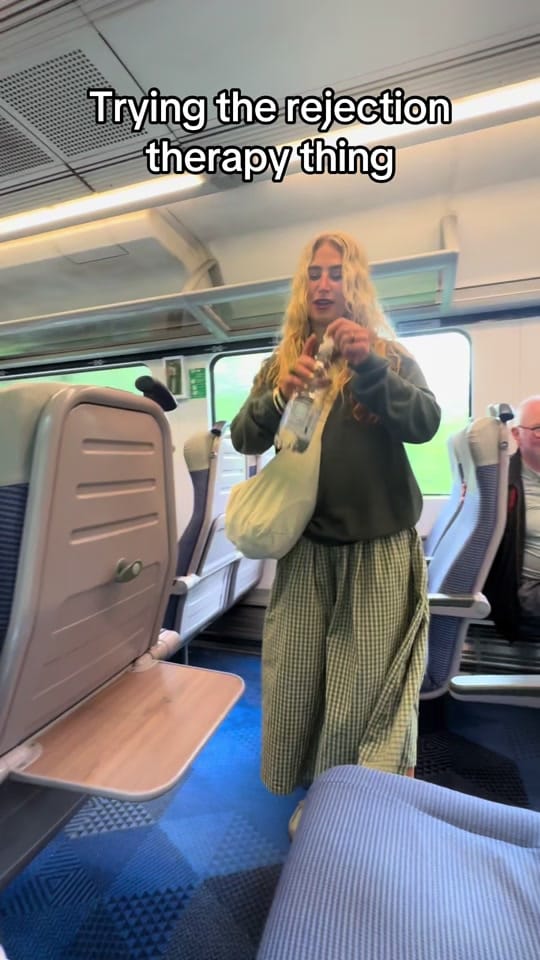 Post 9 by emlouisemusicc on TikTok (video)