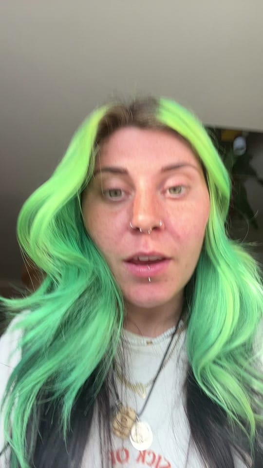 Post 8 by Claudia on TikTok (video)