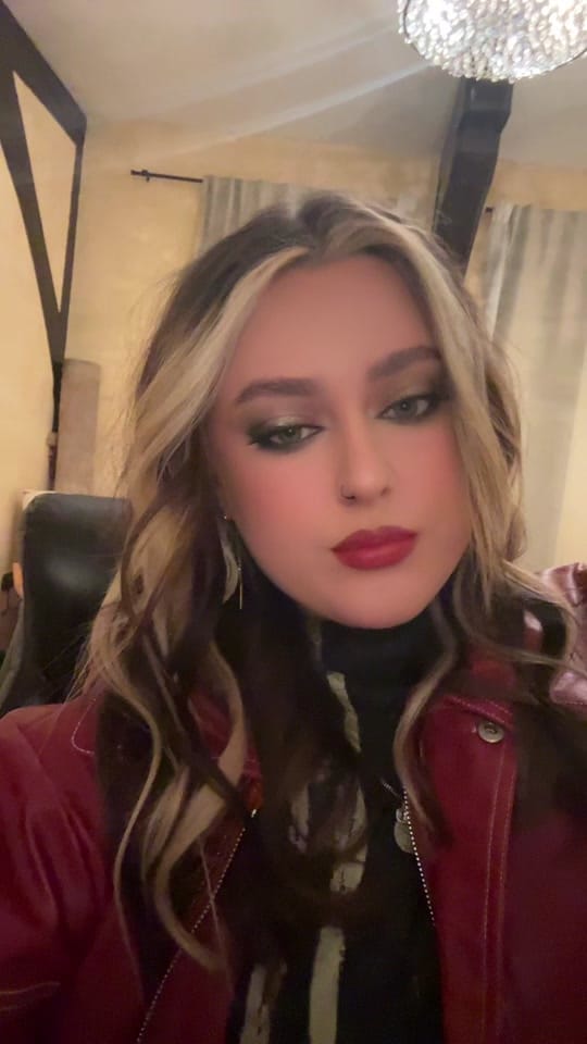 Post 1 by Ceri Fitz on TikTok (video)