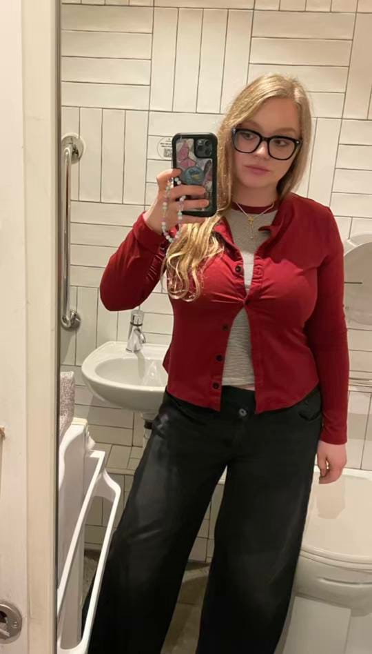 Post 9 by Jade on TikTok (video)