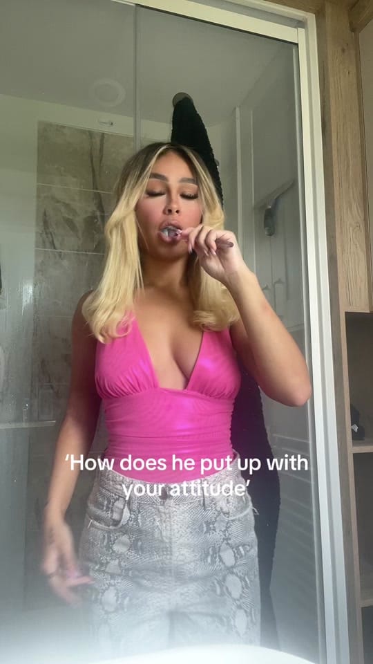 Post 9 by 𝐋𝐮𝐜𝐢𝐚 👸🏼 on TikTok (video)