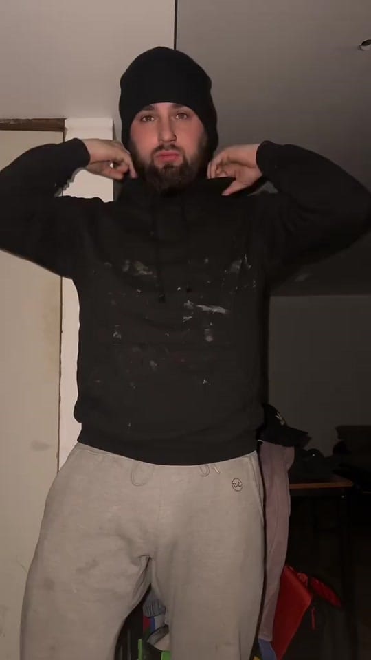 Post 10 by thetroydorey on TikTok (video)