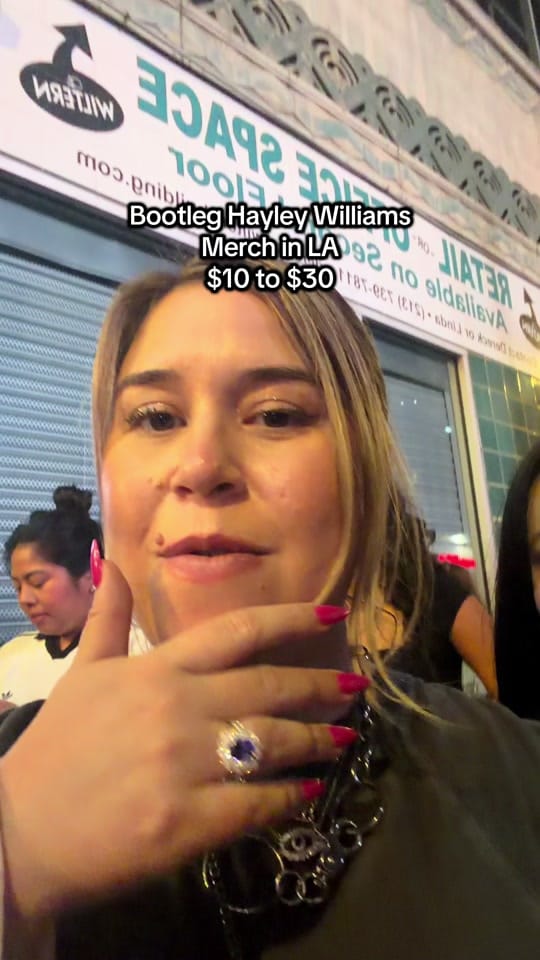 Post 1 by Concert Kate on TikTok (video)