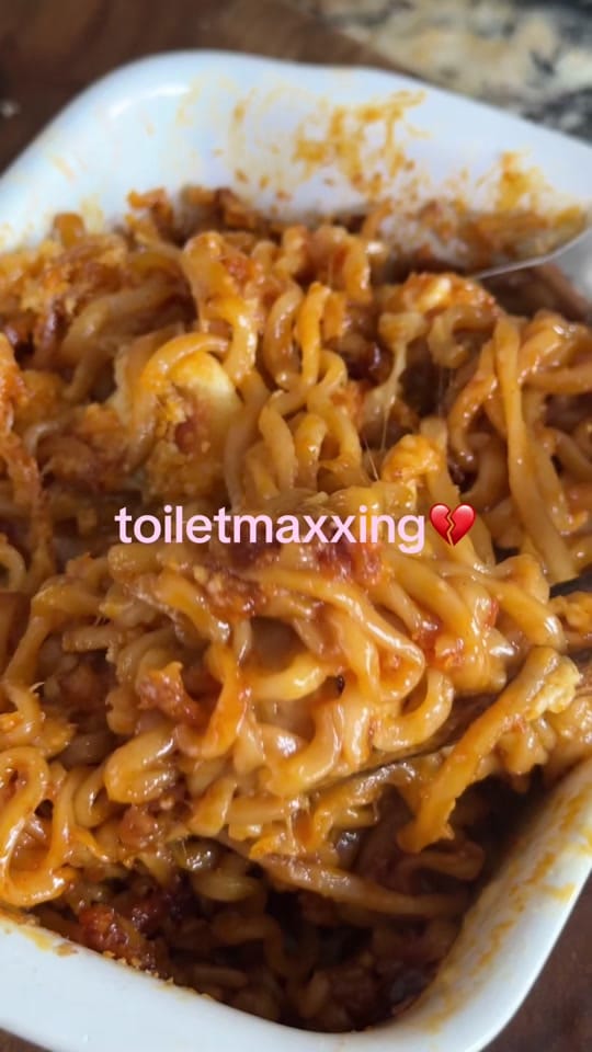 Post 4 by unlovebot 💌 on TikTok (video)