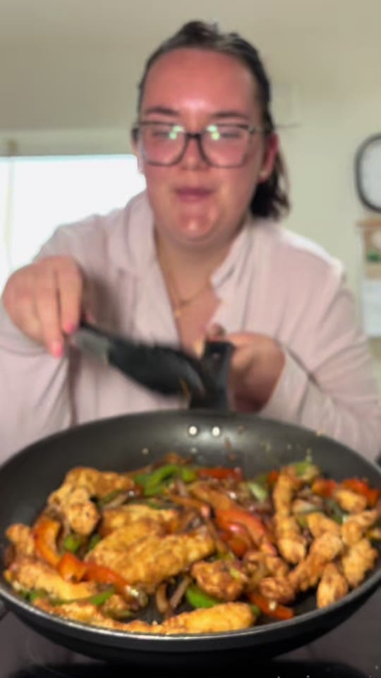 Post 3 by Jamie-Lee 🤎 on TikTok (video)