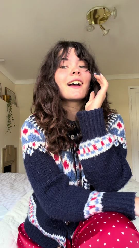 Post 1 by NIAMH ᥫ᭡ on TikTok (video)