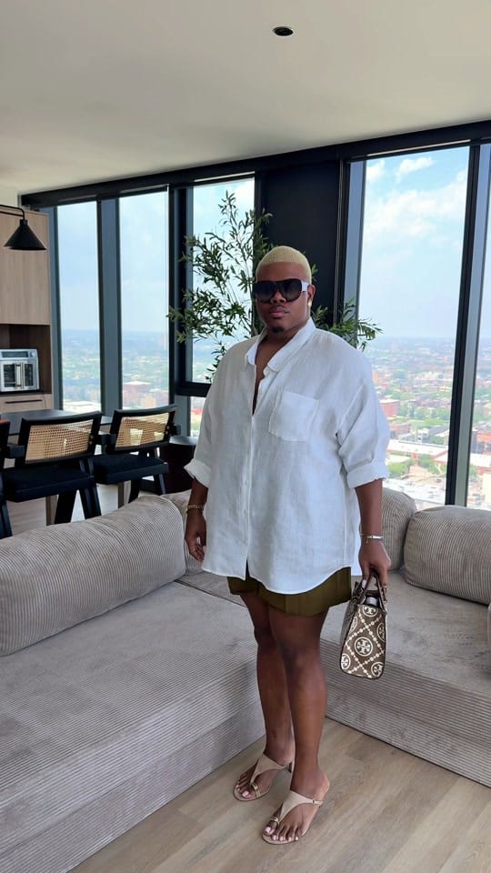 Post 2 by Drake on TikTok (video)