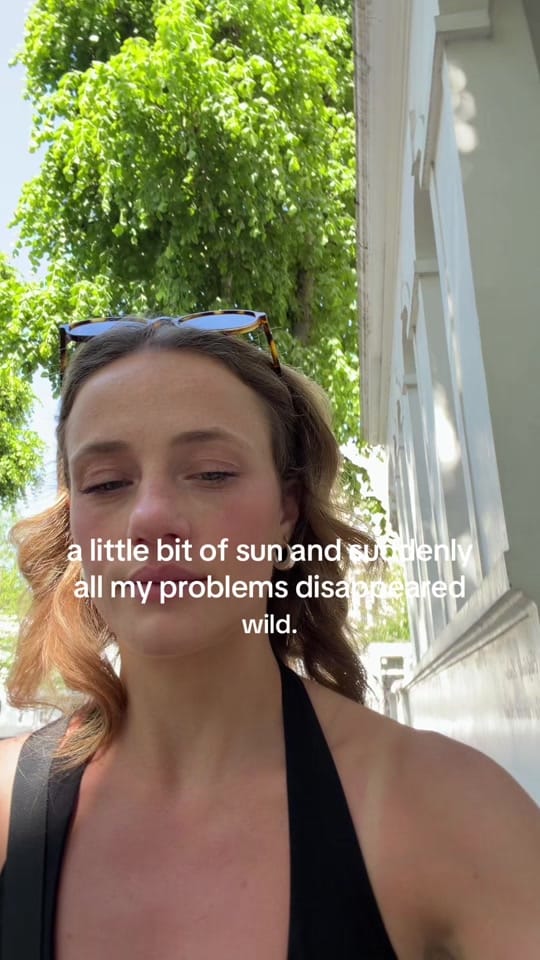Post 2 by Emily Lauren Newton on TikTok (video)