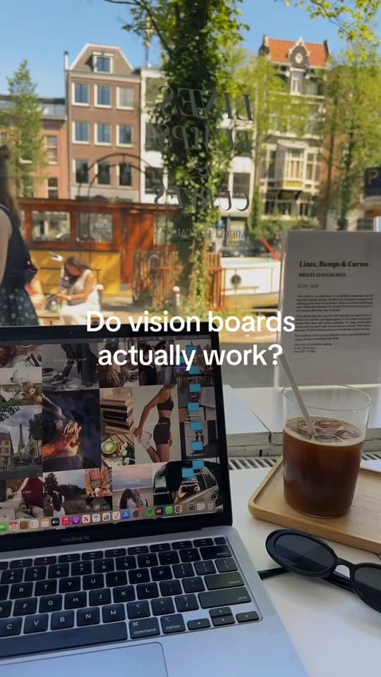 Post 10 by Emily Lauren Newton on TikTok (video)