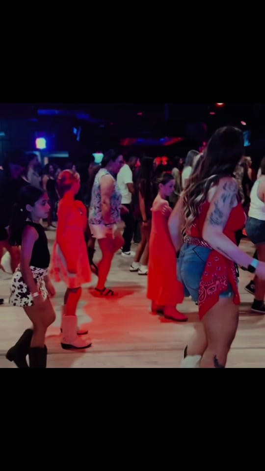 Post 2 by Round Up Nightclub on TikTok (video)