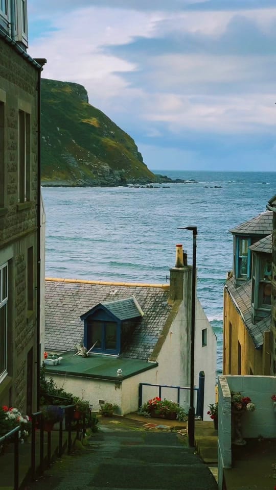 Post 4 by Daniel Casson on TikTok (video)