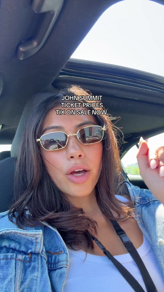 Post 10 by Valentina | Toronto 🪩 on TikTok (video)