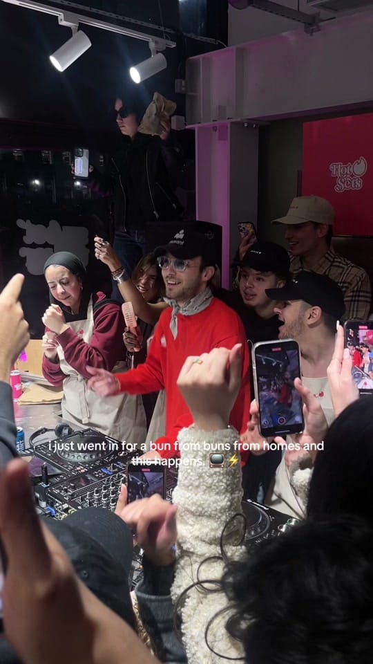 Post 10 by Faris Rezwan on TikTok (video)
