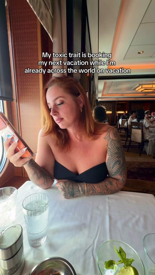 Post 8 by Naomi Foxx 💋 on TikTok (video)