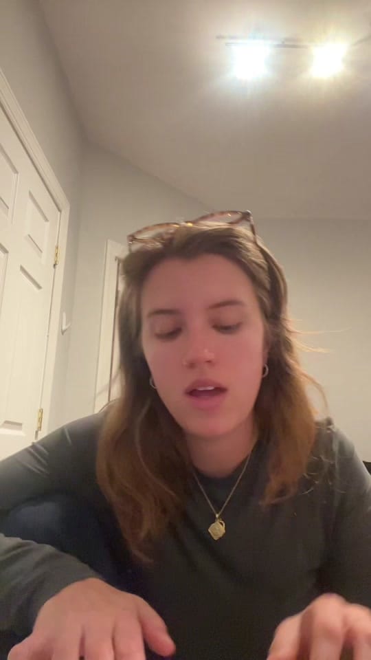 Post 3 by Livi on TikTok (video)