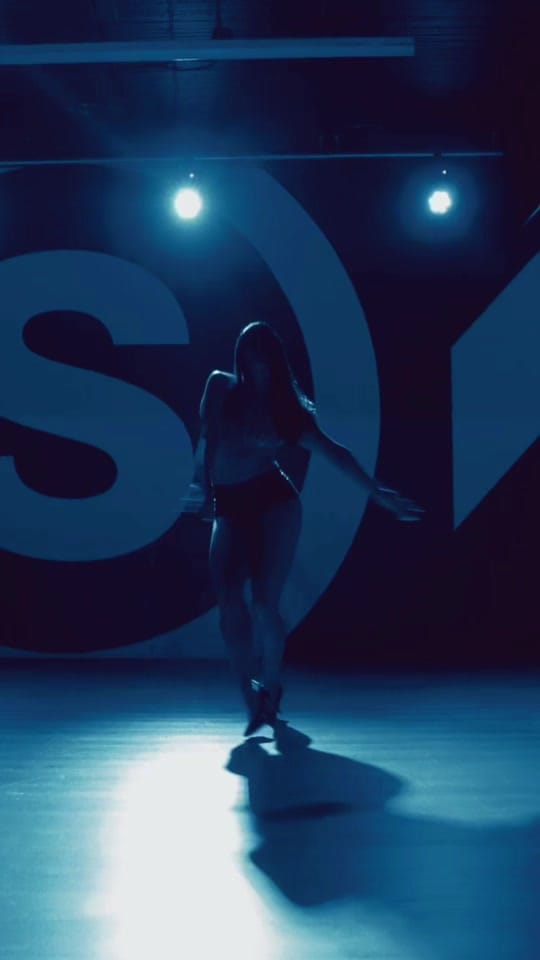 Post 4 by Nina Li on TikTok (video)