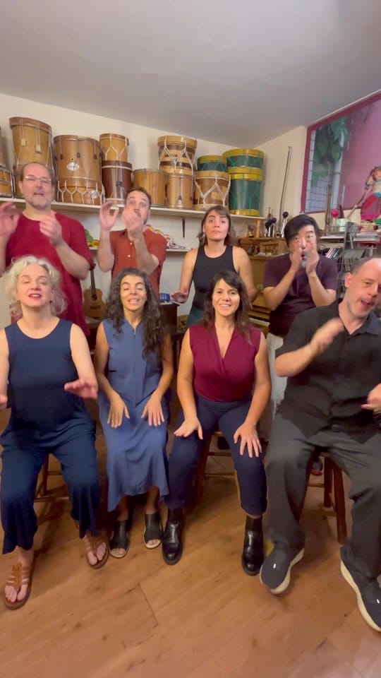 Post 1 by Barbatuques on TikTok (video)