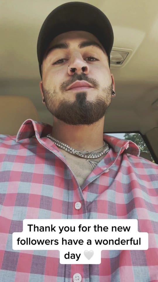Post 2 by Jose Nieves Jr on TikTok (video)