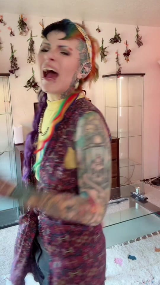 Post 1 by Larpie (LarpLikeRae)✨ on TikTok (video)