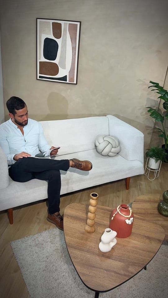 Post 2 by Calzado Alejandro on TikTok (video)