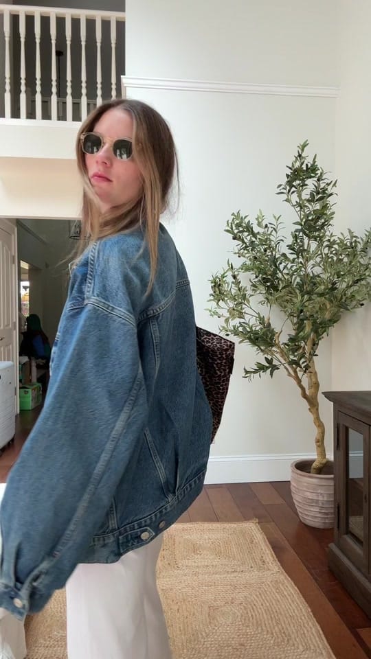 Post 4 by Kristen on TikTok (video)
