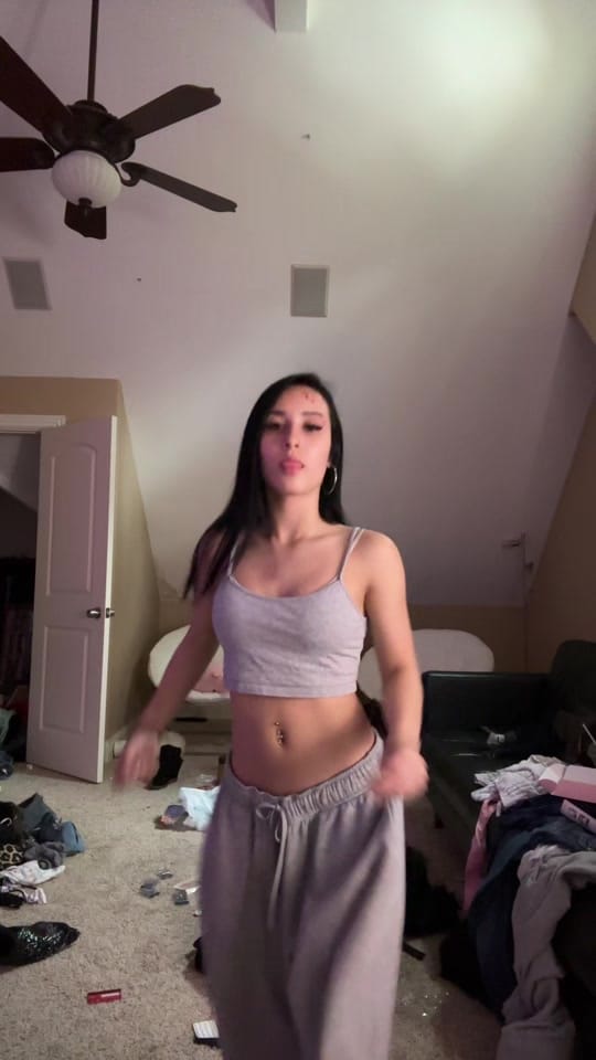Post 3 by karleyyy on TikTok (video)