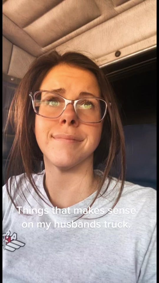 Post 10 by Chelle on TikTok (video)