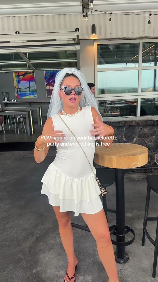 Post 5 by Kris on TikTok (video)