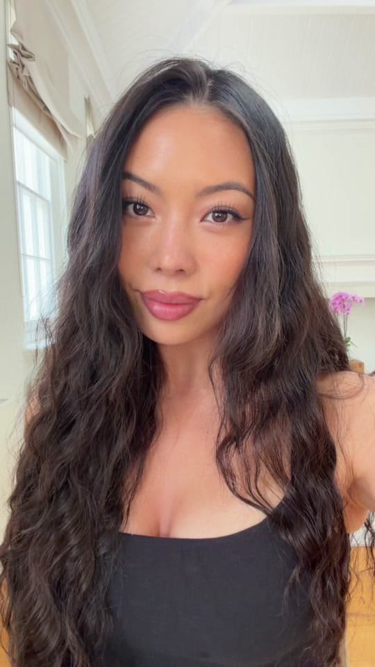 Post 4 by esder on TikTok (video)