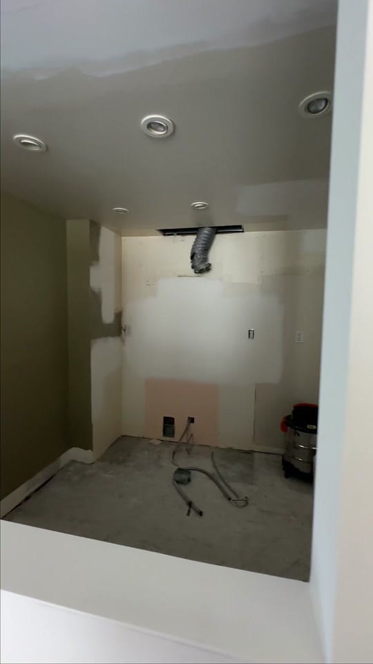 Post 9 by Enzo Design Build on TikTok (video)