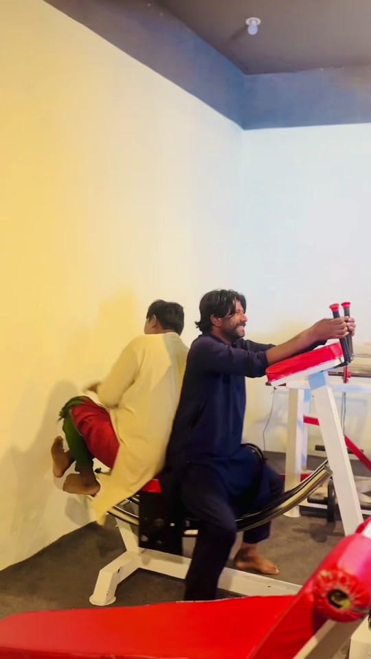 Post 5 by Mr Aziza USA on TikTok (video)