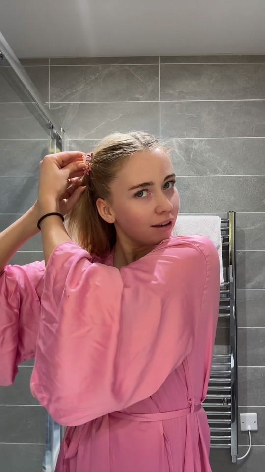Post 6 by Em💋💋 on TikTok (video)