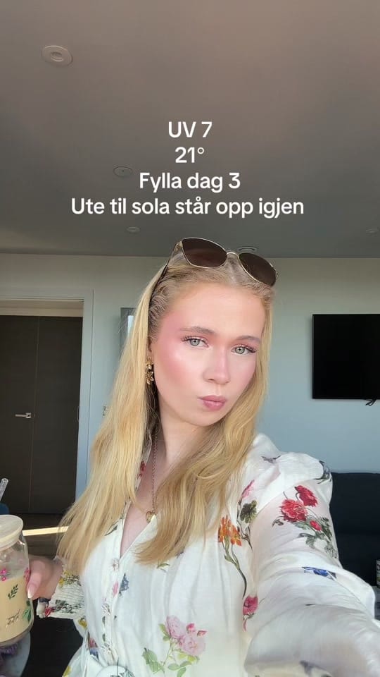 Post 4 by Em💋💋 on TikTok (video)