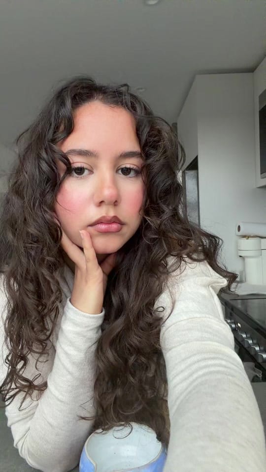 Post 2 by studiohend on TikTok (video)