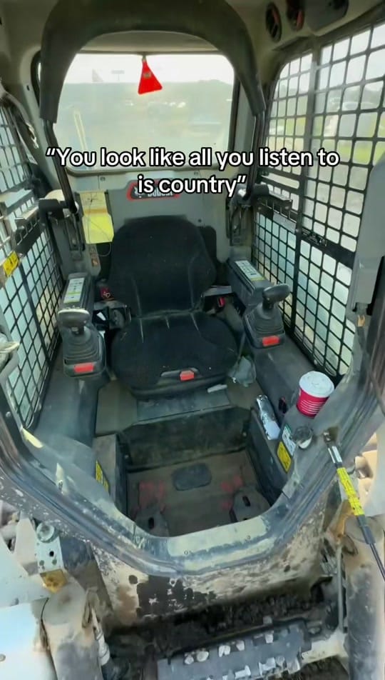 Post 5 by Jarett Thorne on TikTok (video)