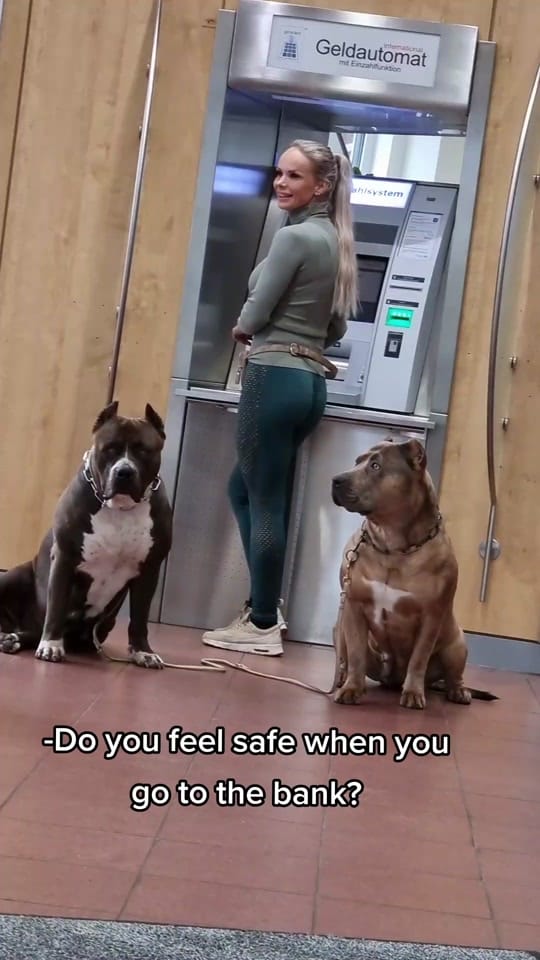Post 10 by Iced Out Bullyz Oldenburg on TikTok (video)
