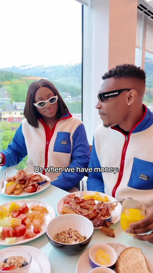 Post 4 by The Lovers on TikTok (video)