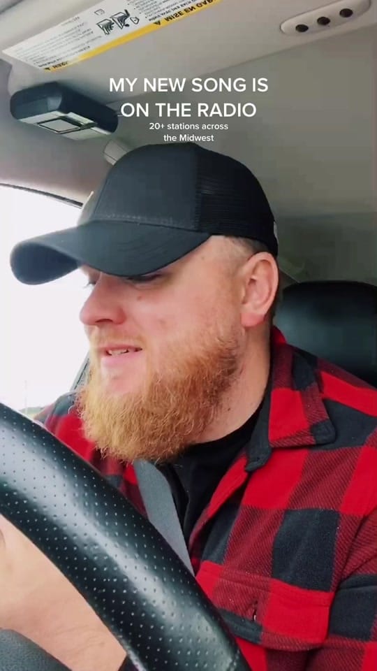 Post 10 by Aaron Simmons Music on TikTok (video)