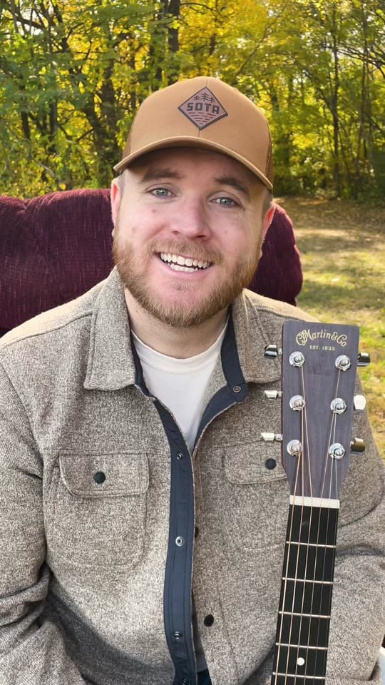Post 7 by Aaron Simmons Music on TikTok (video)