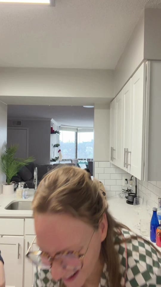 Post 4 by elise :) on TikTok (video)