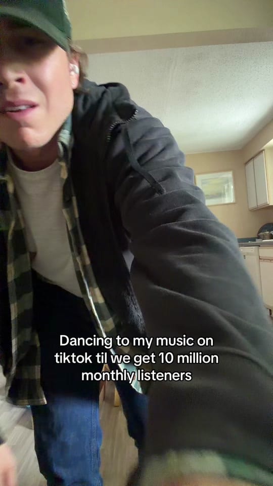 Post 2 by Zak James on TikTok (video)