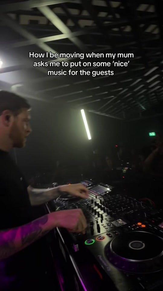 Post 4 by AUDIOWHORE on TikTok (video)