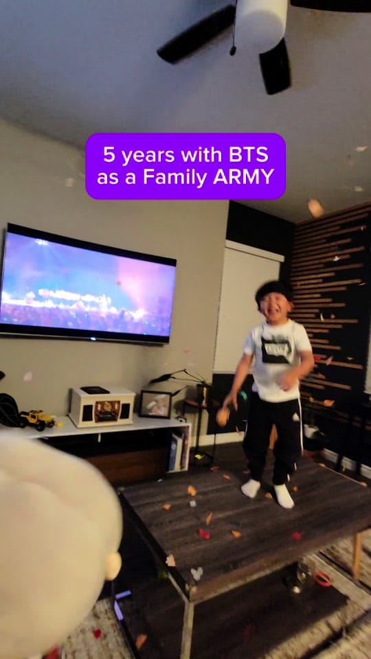 Post 1 by Team Mesi, dancing family on TikTok (video)