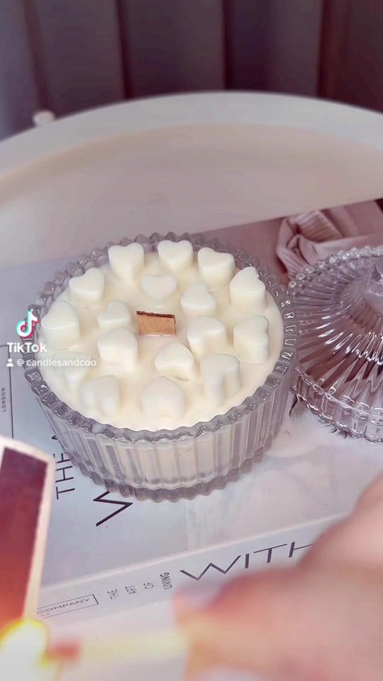 Post 1 by Candles&co on TikTok (video)