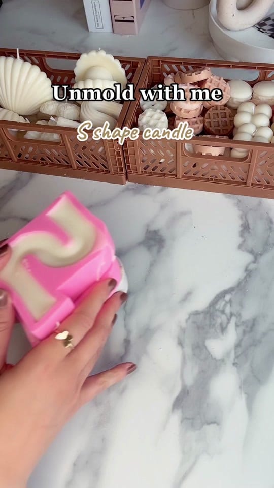 Post 7 by Candles&co on TikTok (video)