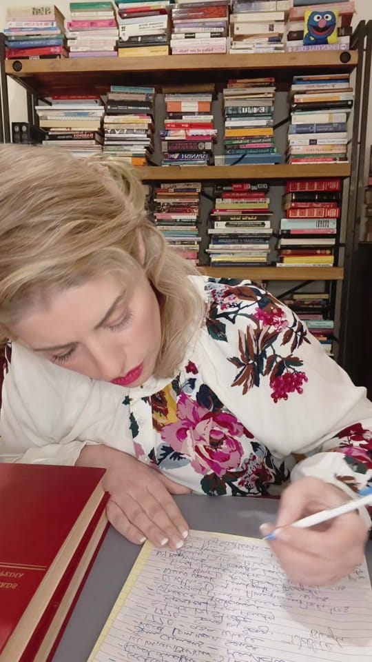 Post 10 by FionaReads on TikTok (video)
