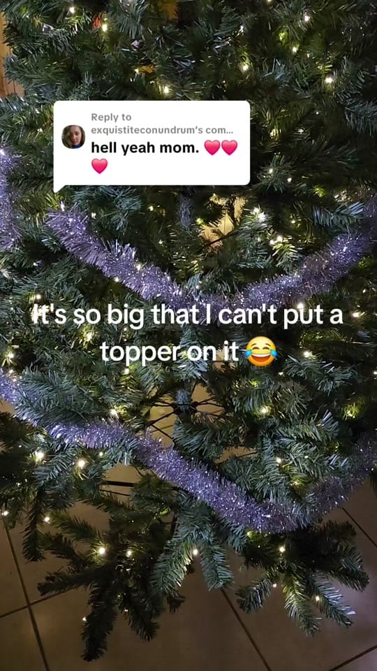 Post 1 by Fox Fable Candle Co on TikTok (video)