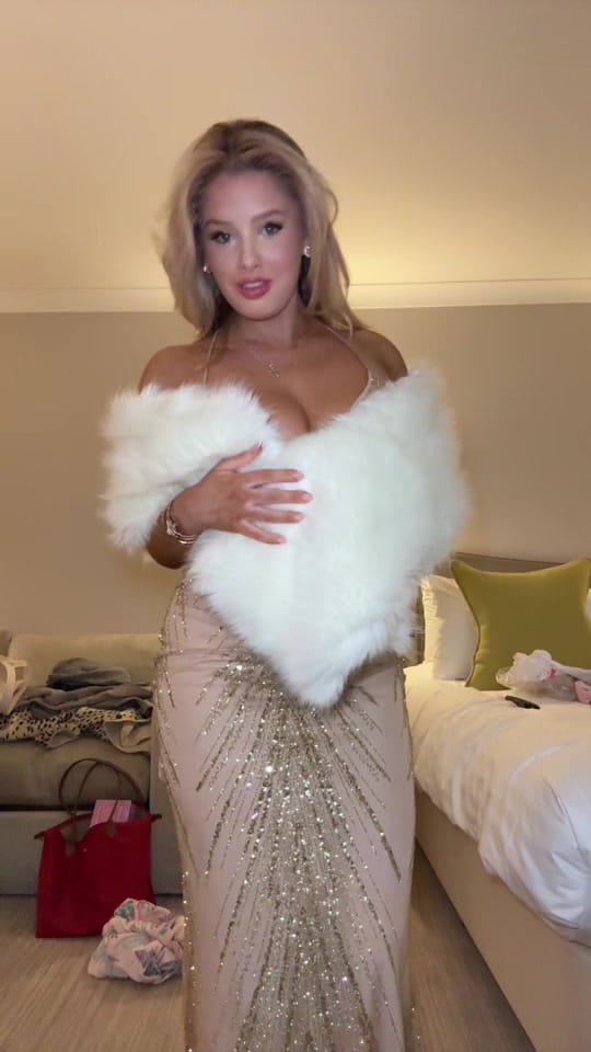 Post 3 by Caitlin on TikTok (video)