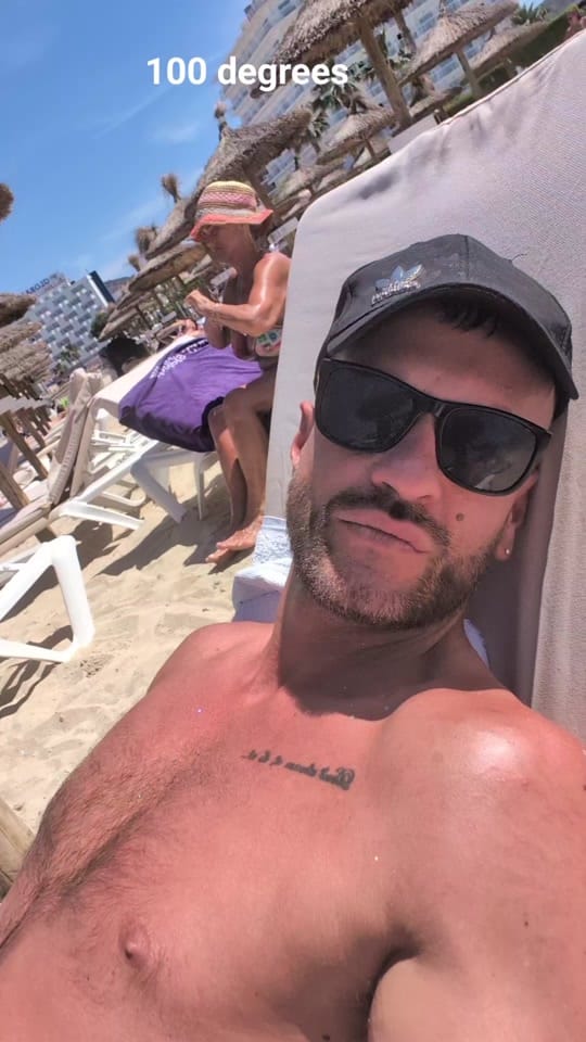 Post 6 by Roscoe Crawford on TikTok (video)
